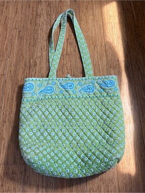 Vera Bradley Green Quilted Paisley & Daisy Shoulder Tote